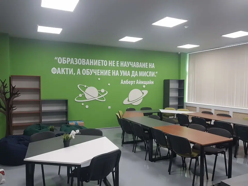 Компютърни маси